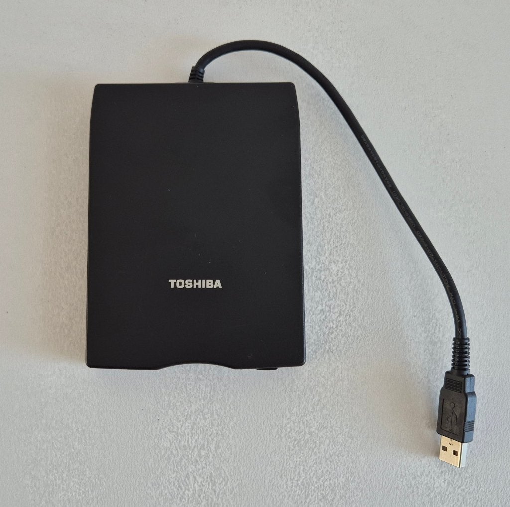Toshiba PA3109U-1FDD Externe USB Floppy Disk Drive, Ophalen of Verzenden, Gebruikt, Extern