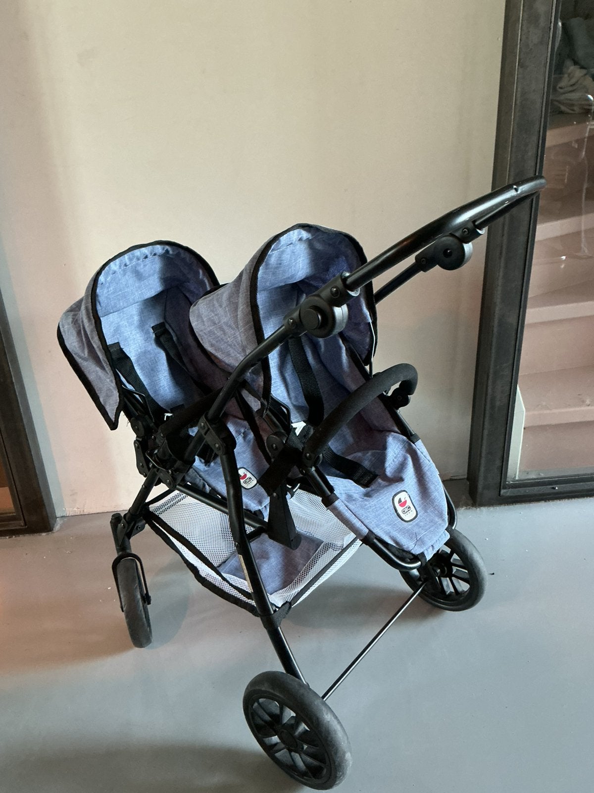 Tweeling poppenwagen, Kinderen en Baby's, Speelgoed | Poppen, Ophalen, Zo goed als nieuw, Babypop