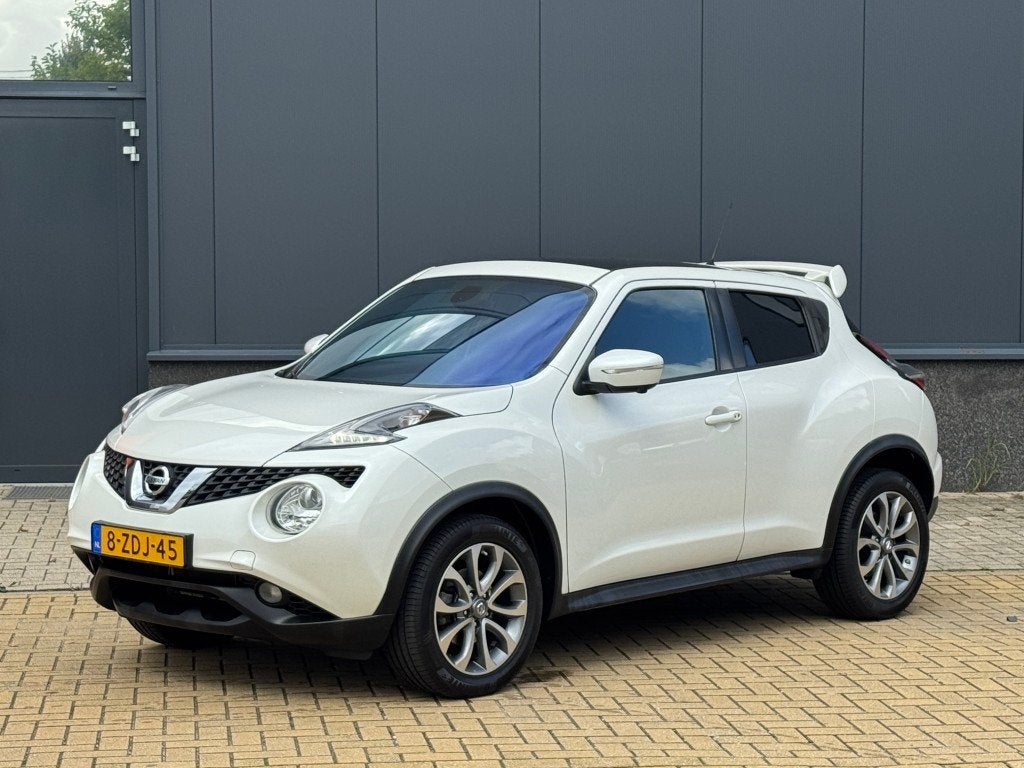 Nissan Juke 1.2 DIG-T S/S Connect Edition (bj 2014), Auto's, Voorwielaandrijving, Stof, Zwart, 116 pk