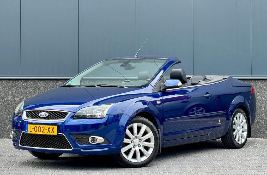 Ford FOCUS Coupe-cabriolet 2.0-16V Titanium (bj 2007), 1350 kg, Gebruikt, Cabriolet, Leder