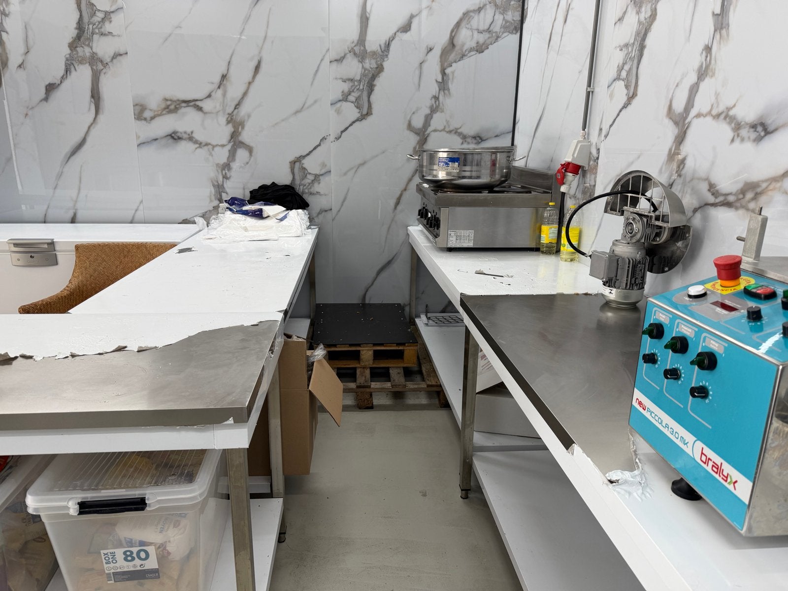 Foto 10 van Cateringlocatie Ter Overname – Instapklaar – Almere