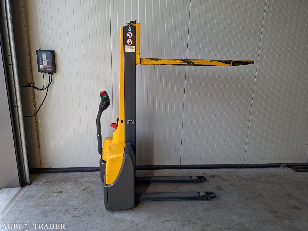 Jungheinrich emc 110 hefhoogte 165cm nieuwe accu`s, Gebruikt, -, Niet opgegeven, Ophalen of Verzenden
