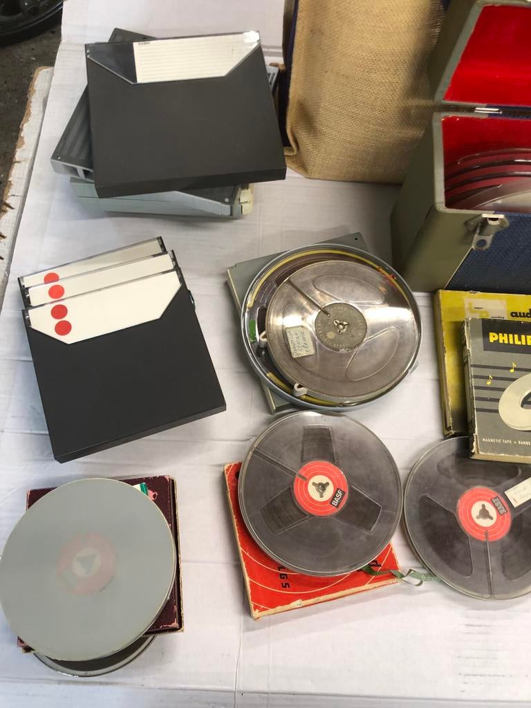 Diverse spoelen en banden voor bandrecorder, tapedeck, Ophalen, Onderdeel, Met banden