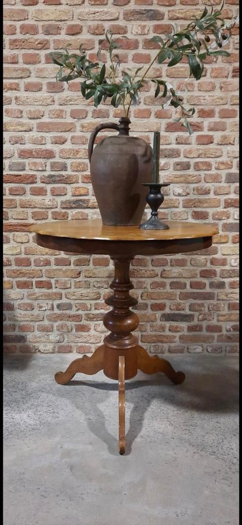 Antieke Louis Philippe Biedermeier ronde tafel wijntafel, Antiek en Kunst, Ophalen