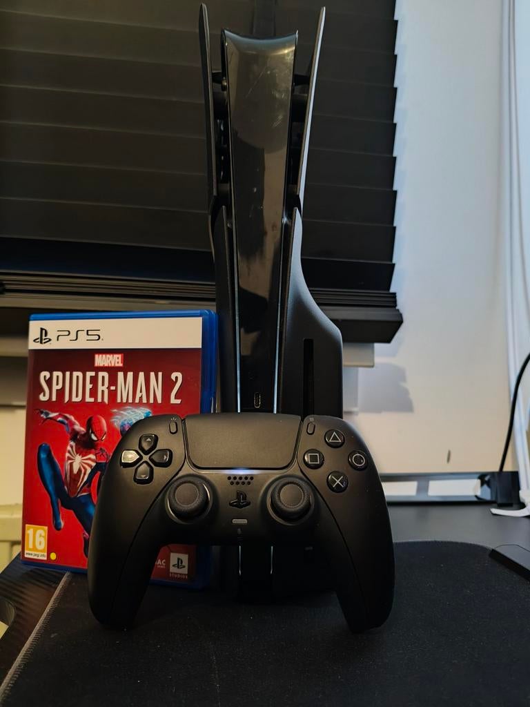 PlayStation 5 Slim 1TB + Spider-Man 2 + Controller, Spelcomputers en Games, Spelcomputers | Sony PlayStation 5, Zo goed als nieuw