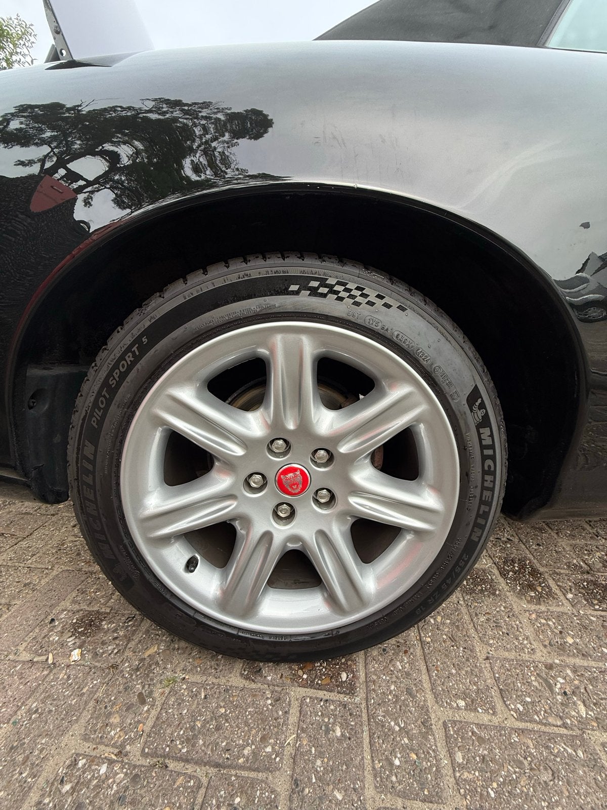 Jaguar XK8 wielset met Michelin Pilot Sport 5 XL banden, Ophalen, 18 inch, 245 mm, Banden en Velgen