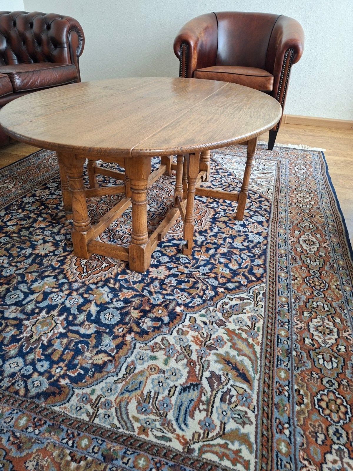 Eikenhouten gateleg klaptafel., Ophalen