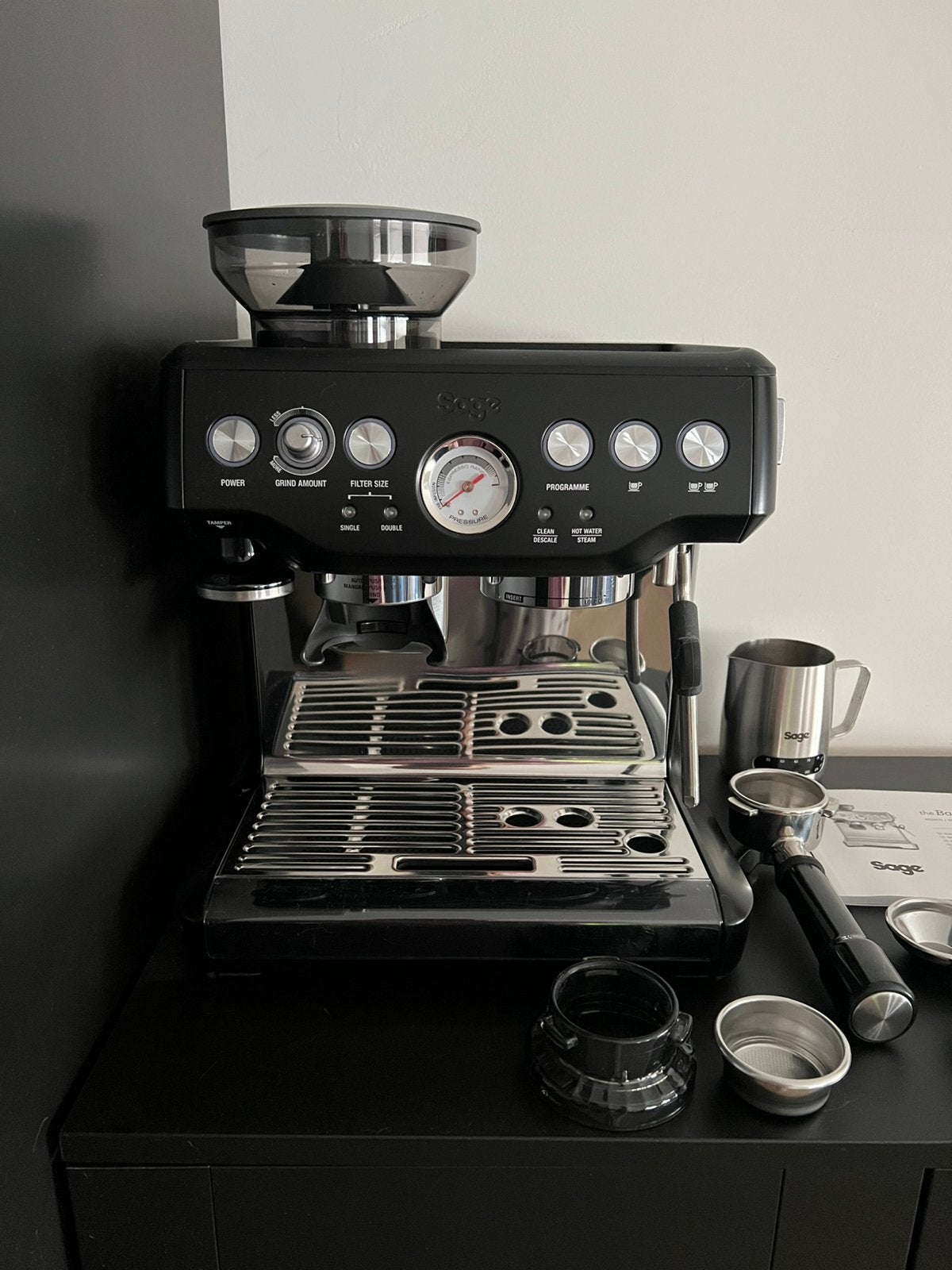 Sage Barista Express + 8 maanden garantie, Ophalen, Zo goed als nieuw, Espresso apparaat