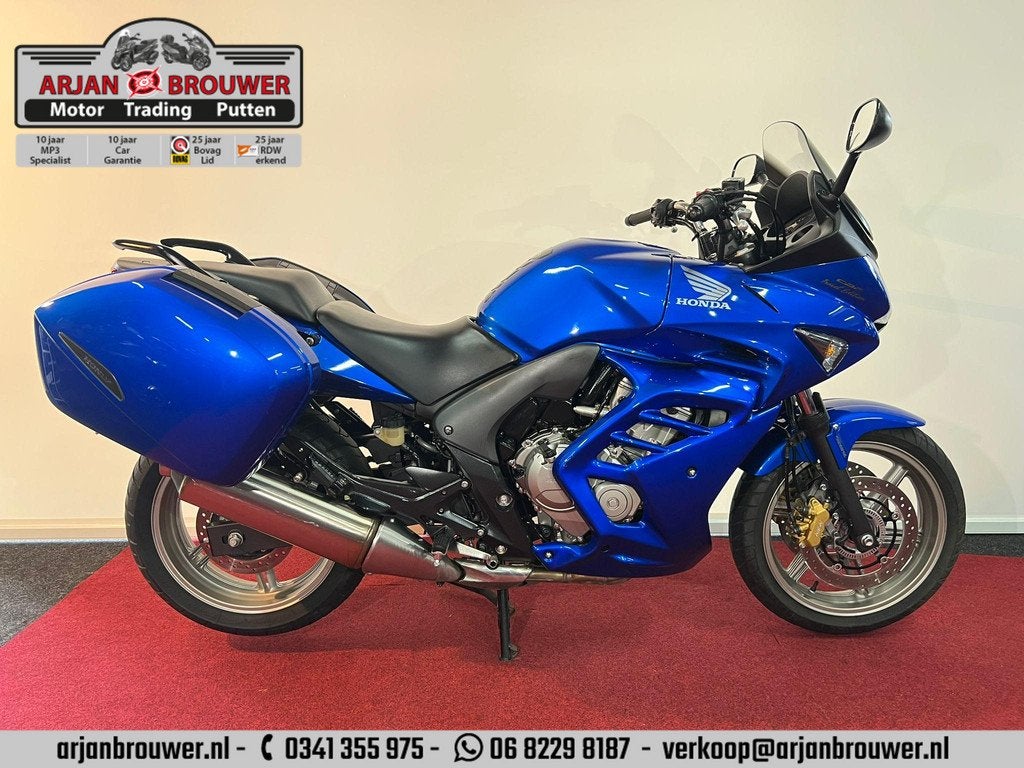 Honda CBF 600 SA motor van 1e eigenaar!, Rivium Boulevard 222-11
2909 LK  Capelle aan den Ijssel, NL, Bedrijf, Honda Motor Europe Limited