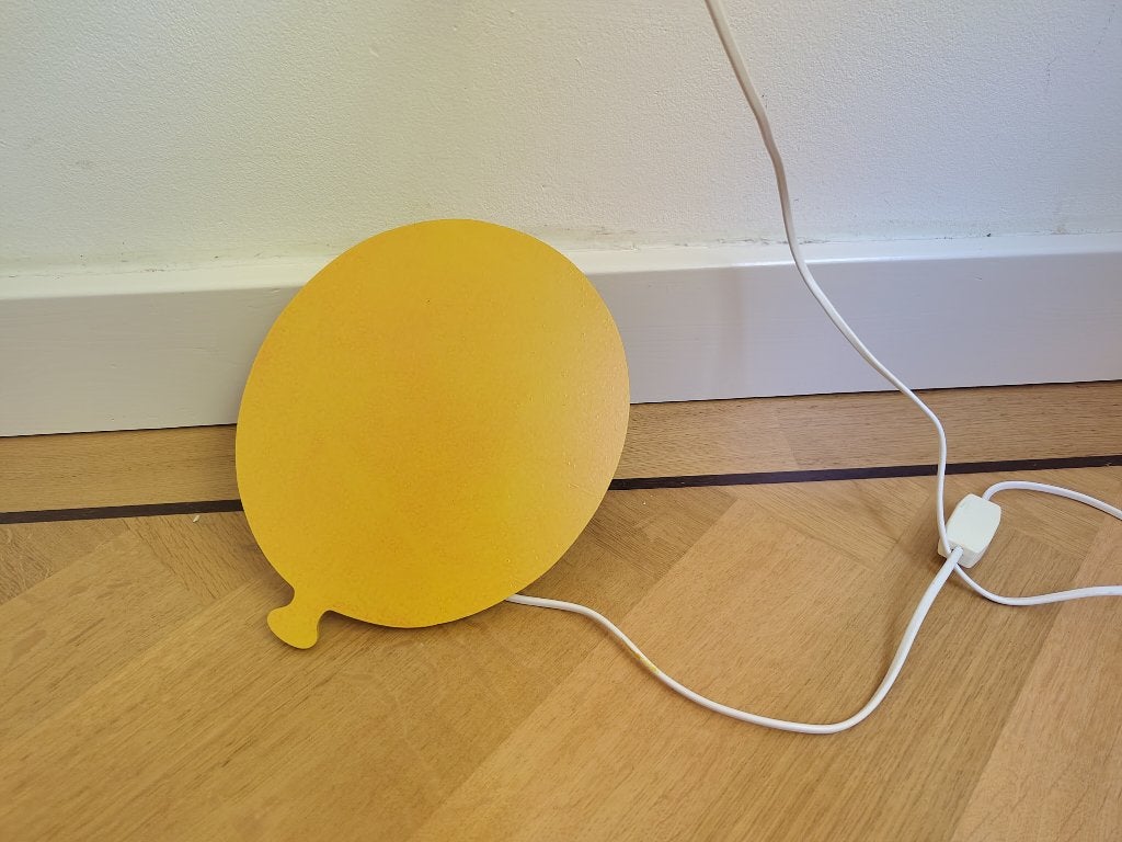 Wandlamp gele ballon Arnhout, E14 (klein), Ophalen of Verzenden, Wandlamp, Geel