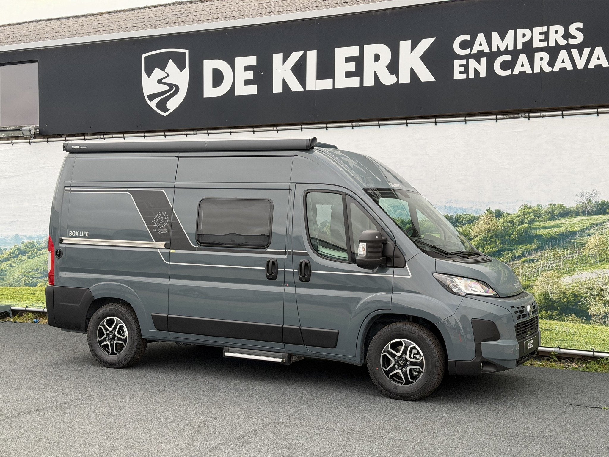 Caravans And Camping Knaus