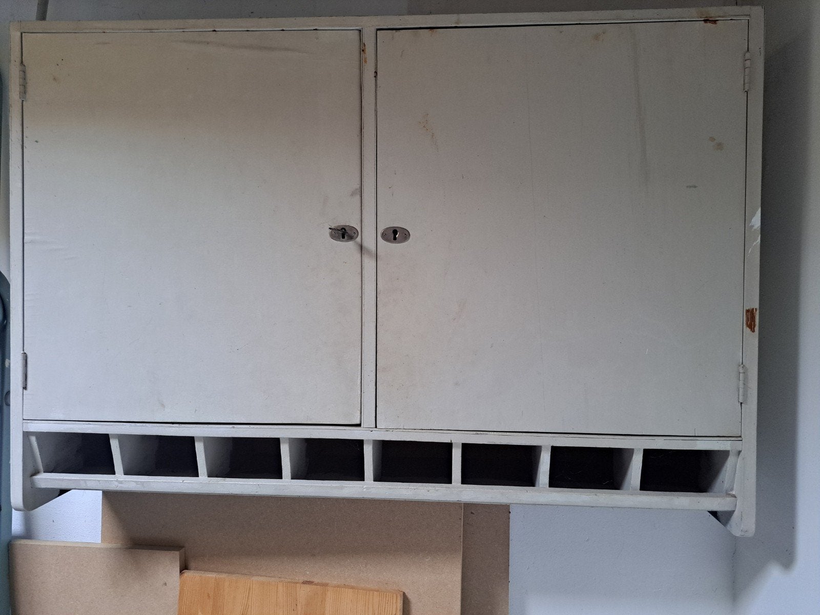 Vintage wandkastje met opbergvakken - 110x75x25cm, Ophalen