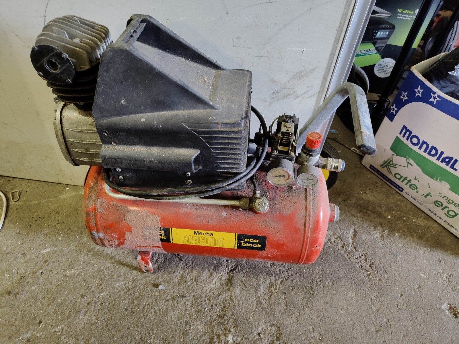 Mecha Concorde Air Compressor (CXR 225) - Voor onderdelen/re, 100 liter of meer, Ophalen, Gebruikt
