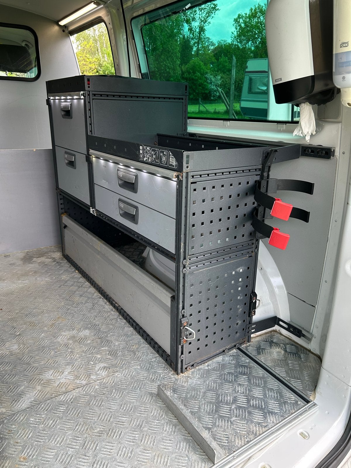 Modul-System bedrijfswageninrichting met lades, Werkplek, Ophalen, Gebruikt, Inrichting