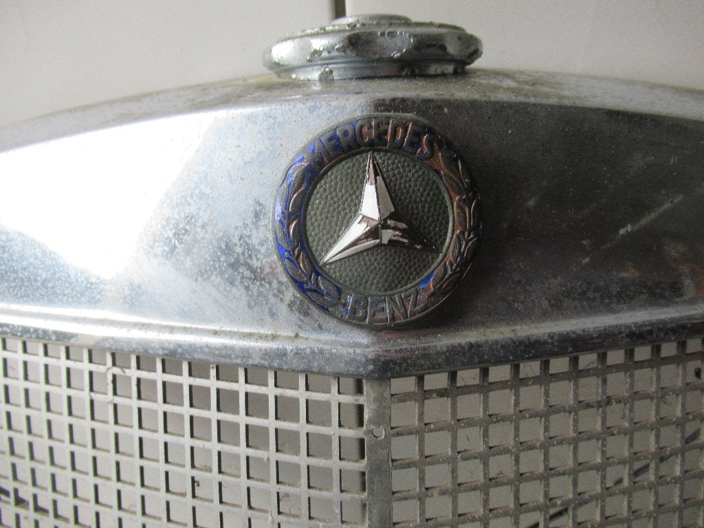 MERCEDES BENZ, chroom grill div. jaren 60 modellen, Ophalen