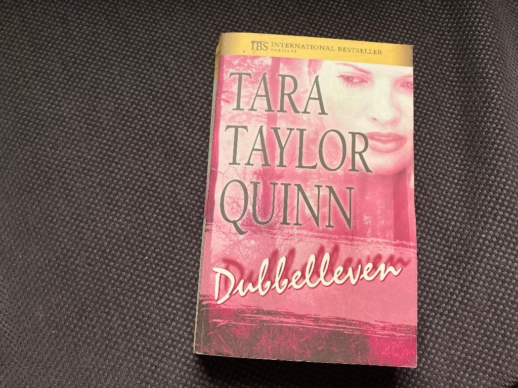 🩷 Dubbelleven - Tara Taylor Quinn, Ophalen of Verzenden, Gelezen