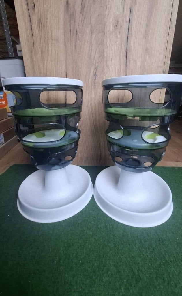 2 voeder torens katten, Ophalen, Kat