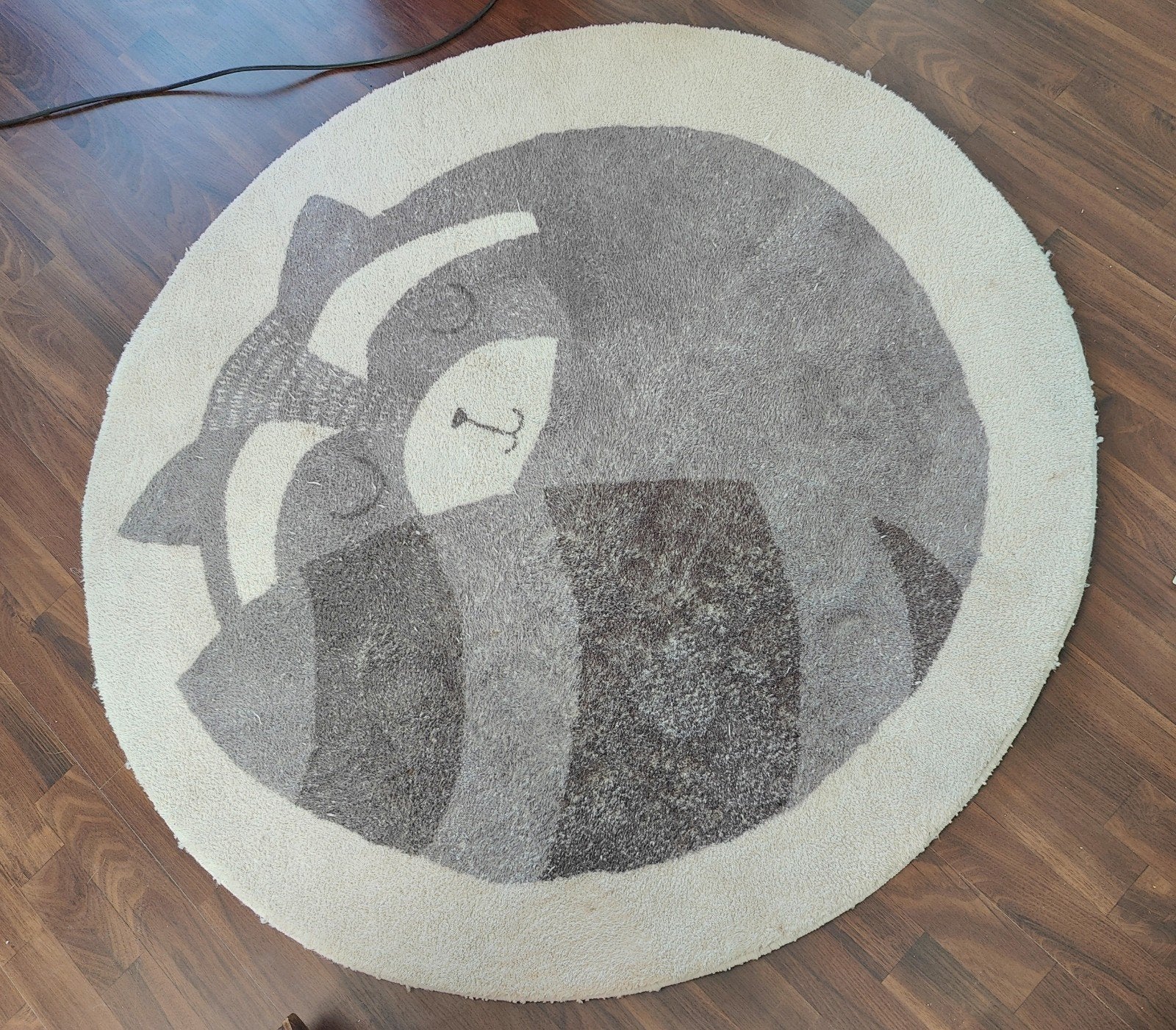 Leuk rond vloerkleed met wasbeer design, Ophalen, Gebruikt, Kinderkamer, speels, modern, Rond