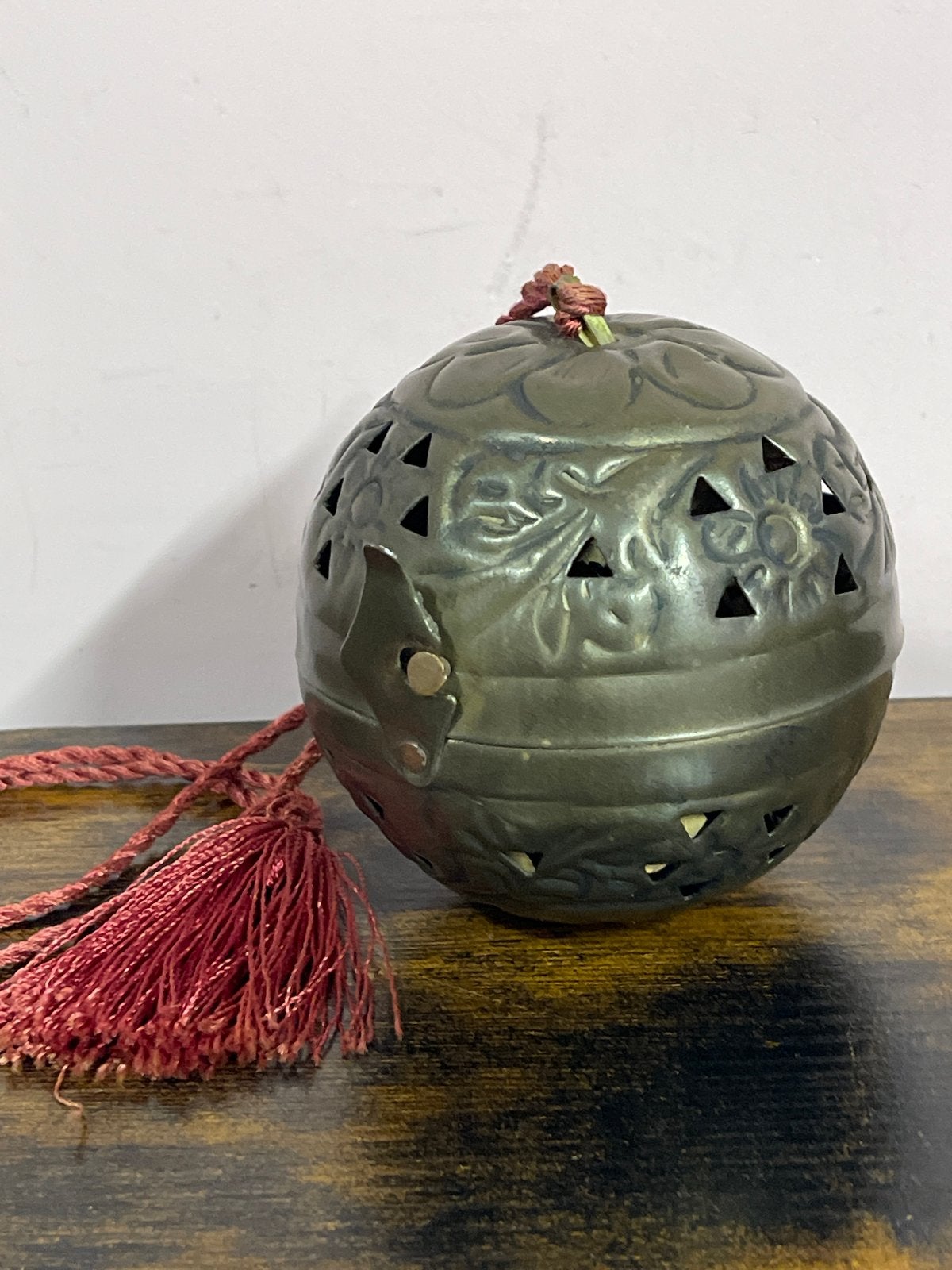 Antieke Oosterse Potpourri Bol met Kwast - Brons, Ophalen of Verzenden