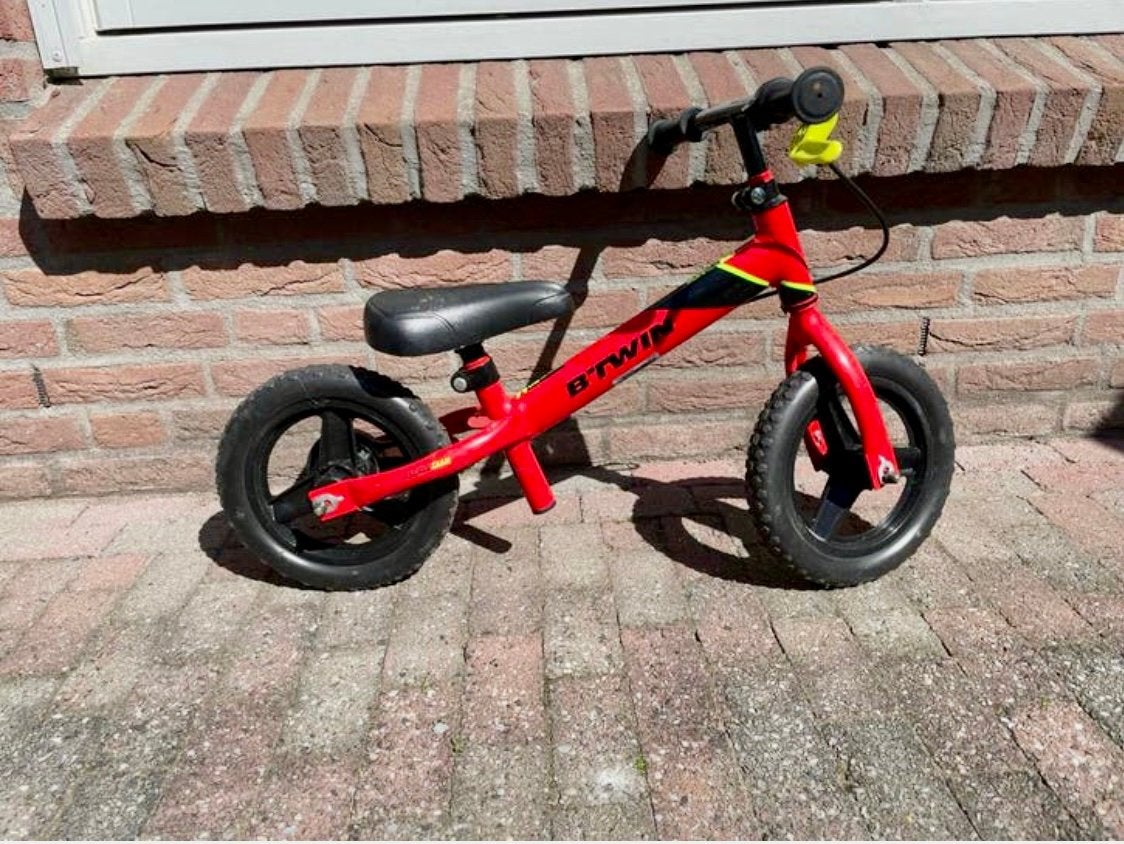 Btwin runride 520 loopfietsje, Ophalen, Zo goed als nieuw, Minder dan 16 inch