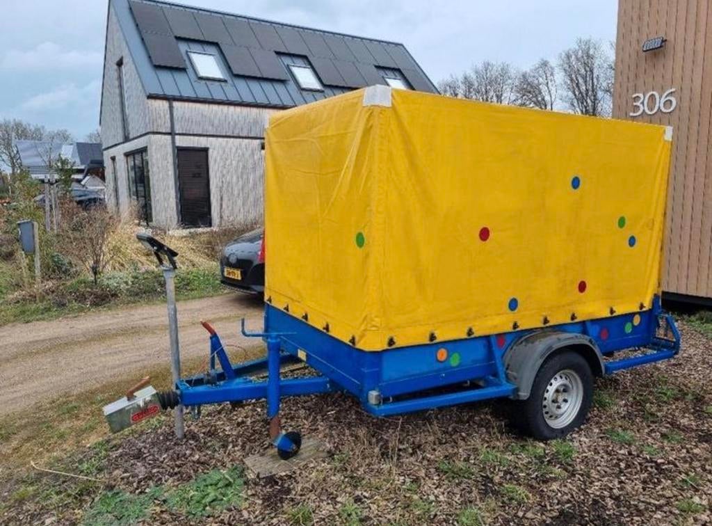 Stevige aanhangwagen met huif - Ideaal voor transport, Ophalen, Zo goed als nieuw