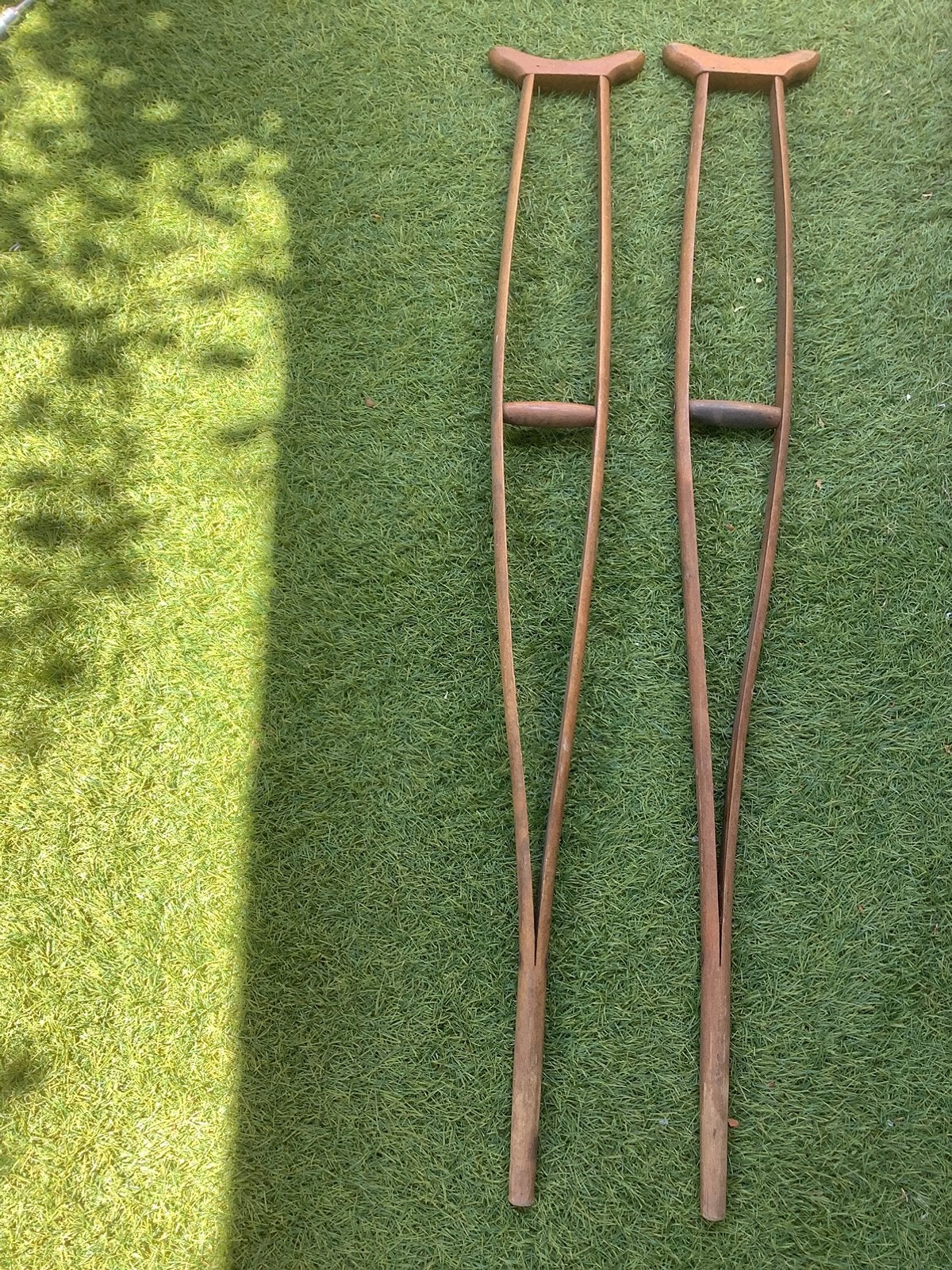 Oude Houten Loopkrukken ( decoratie), Ophalen
