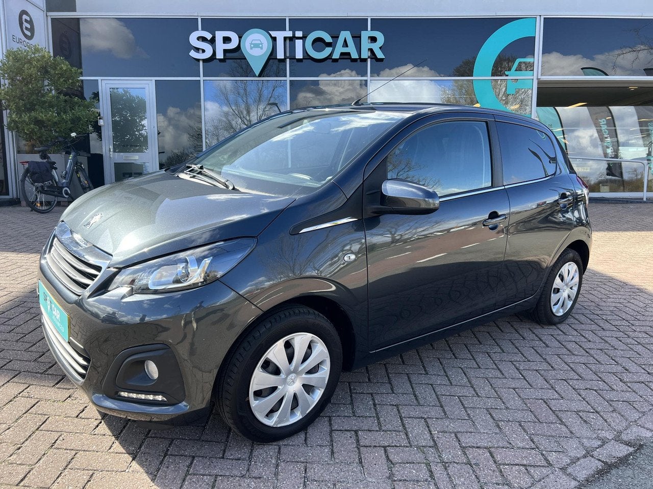 Peugeot 108 1.0 e-VTi 72pk 5-deurs Active M5 Airco, Bluetoot, Gebruikt, 4 stoelen, Bedrijf, Handgeschakeld