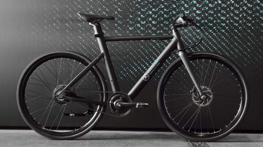 Mercedes AMG Formula E-team e-bike, Versnellingen, Zo goed als nieuw, 65 cm of meer, Ophalen
