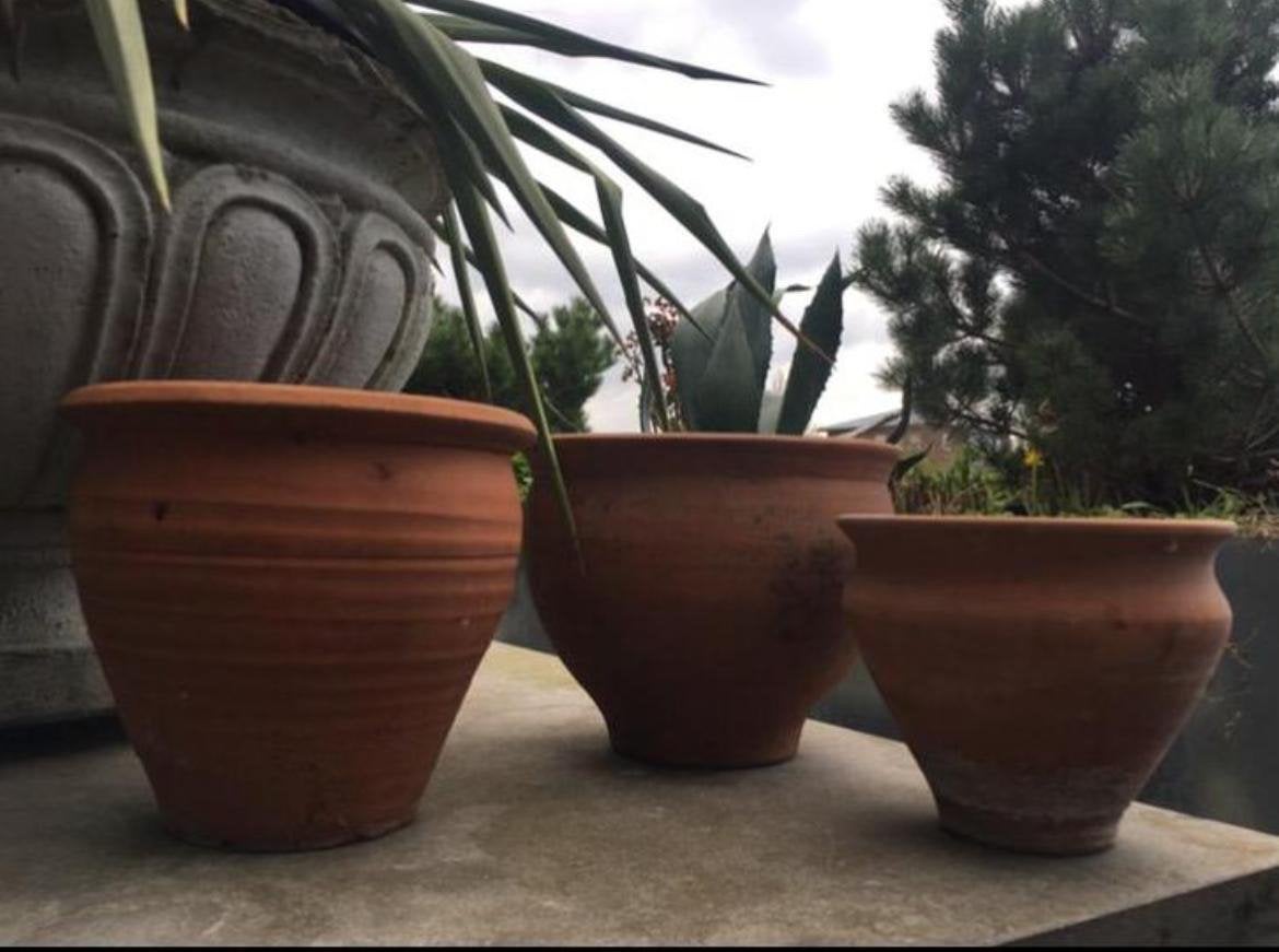 Oud Hollandse terracotta bloempotten set 3 vorstbestendig, Tuin en Terras, Bloempotten, Gebruikt, Rond, Ophalen of Verzenden, Balkon