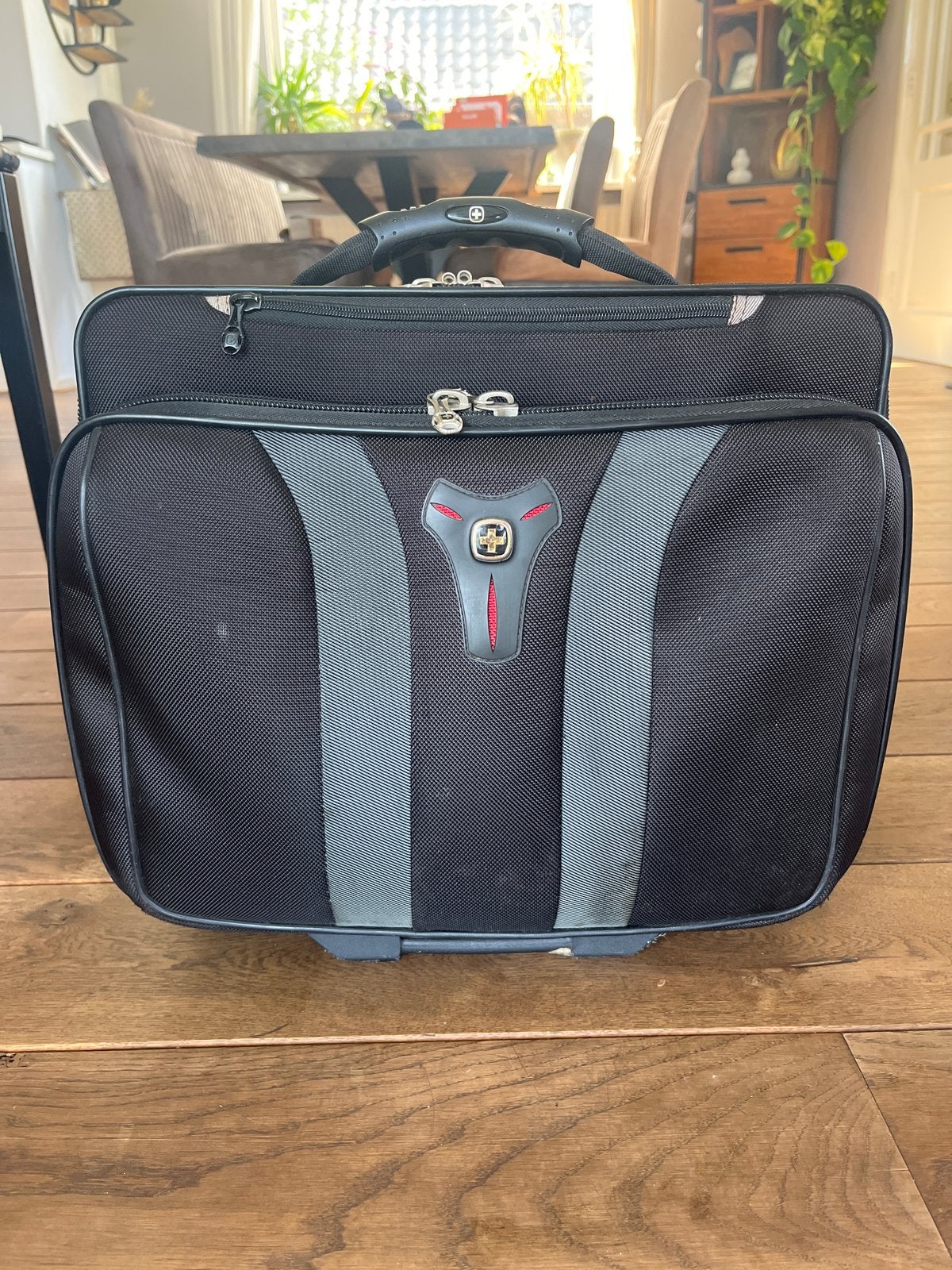 Wenger laptoptas op wielen, zwart, 40 tot 60 cm, Gebruikt, 20 tot 30 cm, Zwart