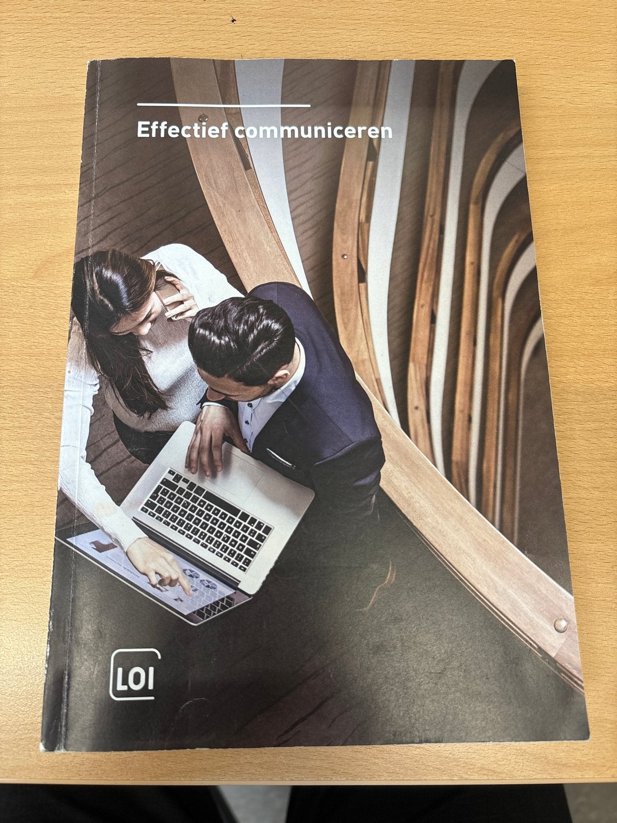 Effectief communiceren - LOI Studieboek, Ophalen of Verzenden, Gamma, Gelezen, Overige niveaus
