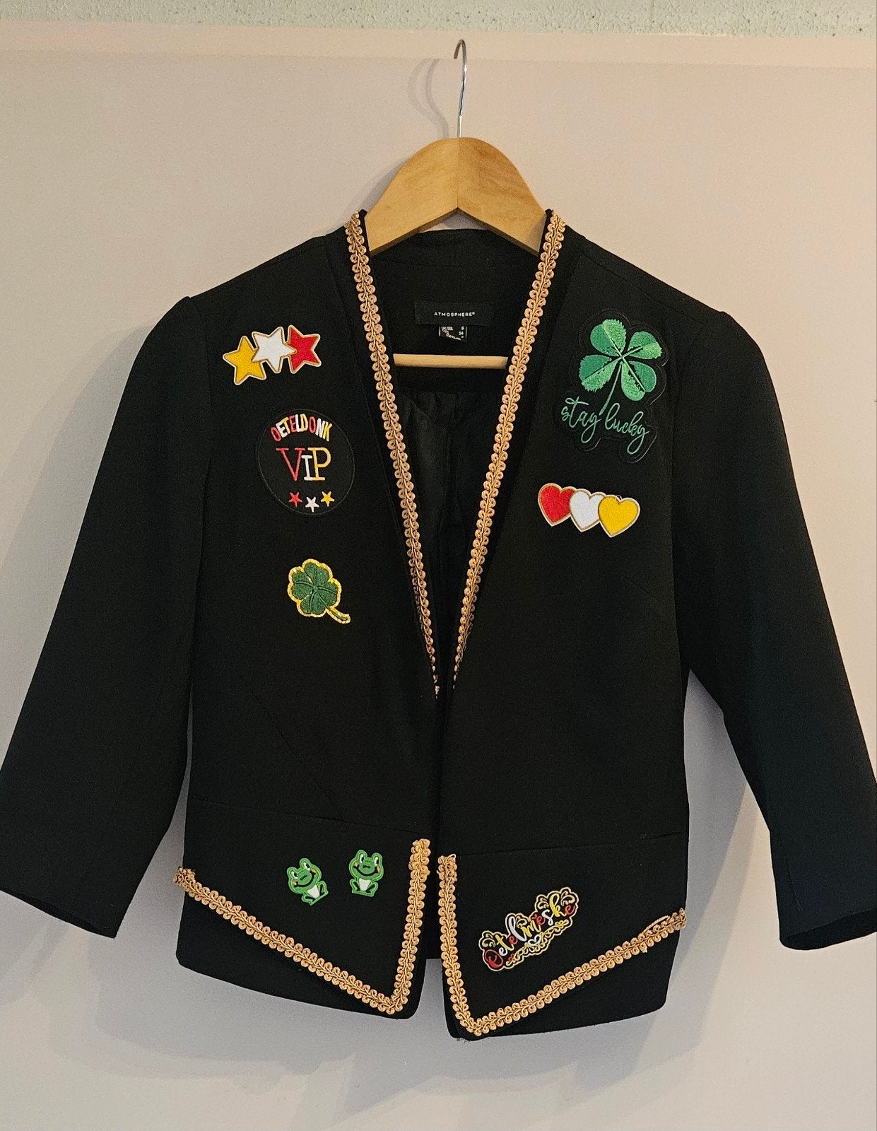 Oeteldonks dames colbertje maat 34, Kleding | Dames, Carnavalskleding en Feestkleding, Atmosphere, Carnaval, Ophalen of Verzenden