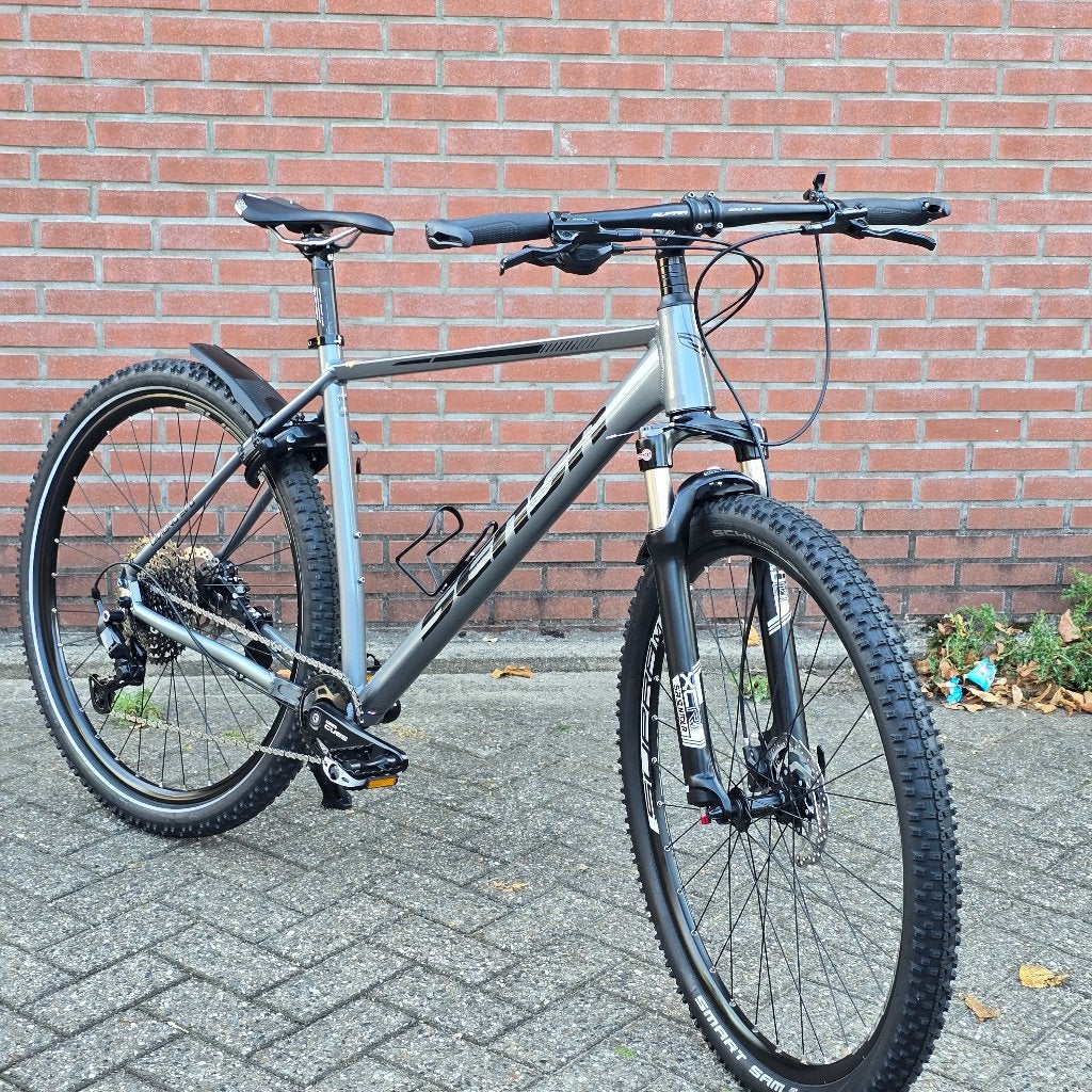 Foto 8 van Sensa Livigno Evo 11 speed.Goed onderhouden, zelden gebruikt