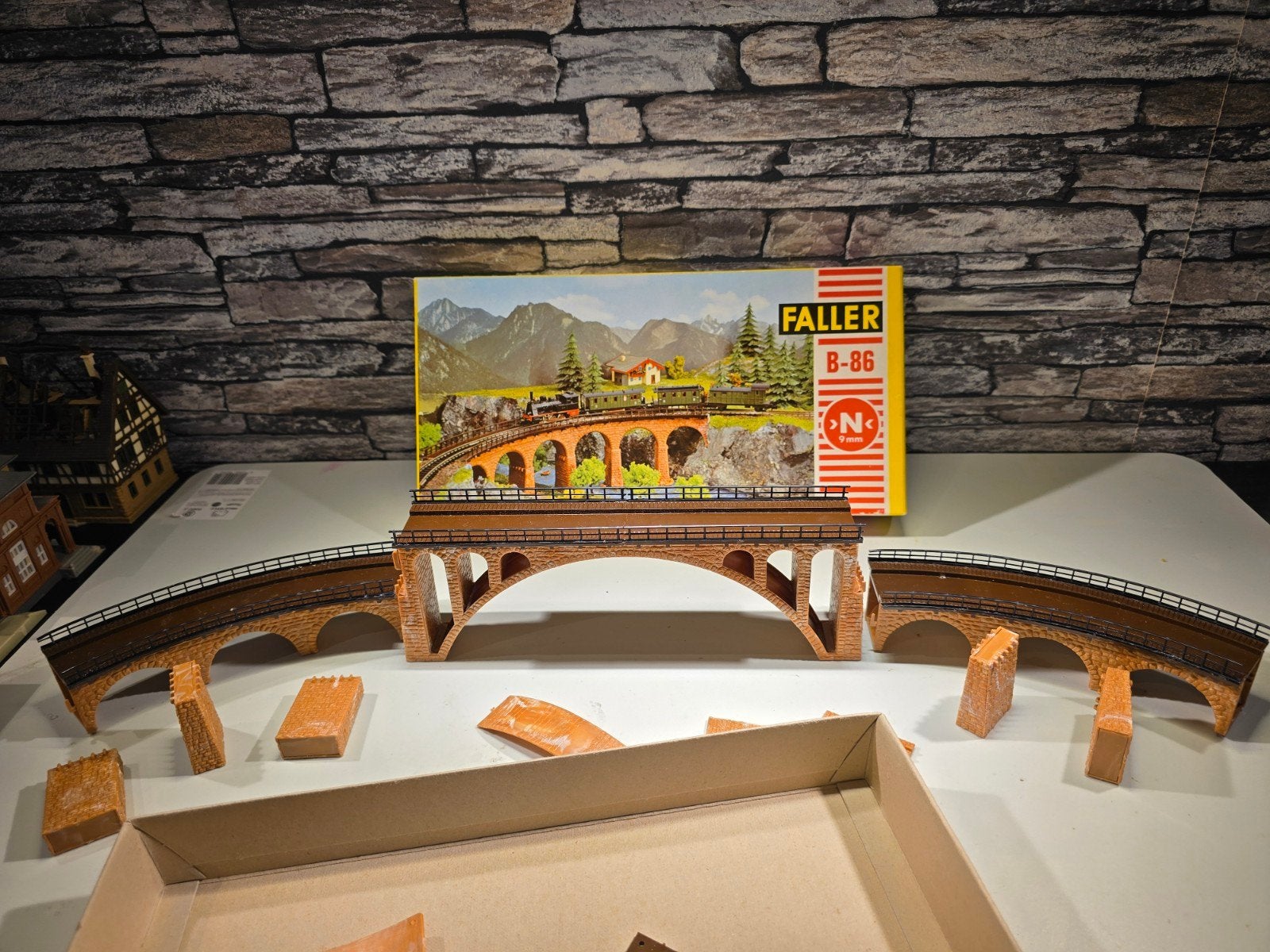 boogbrug faller zgan N spoor trein 1:160, Hobby en Vrije tijd, Modeltreinen | N-Spoor, Ophalen of Verzenden, Zo goed als nieuw