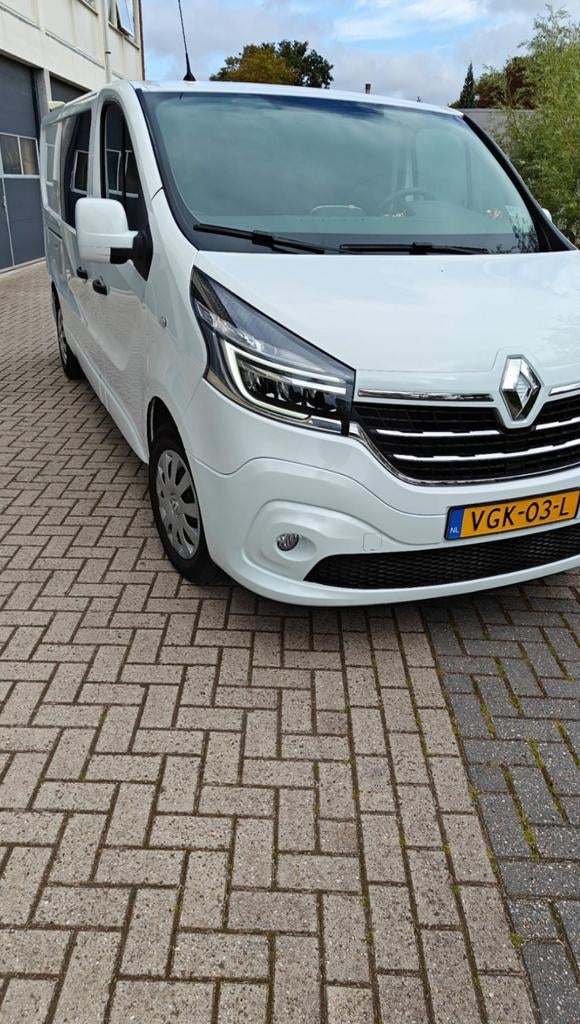 Renault Trafic  2.0dci 120 T29 L2H1 DC, Auto's, Stof, 4 cilinders, Wit, Bedrijf