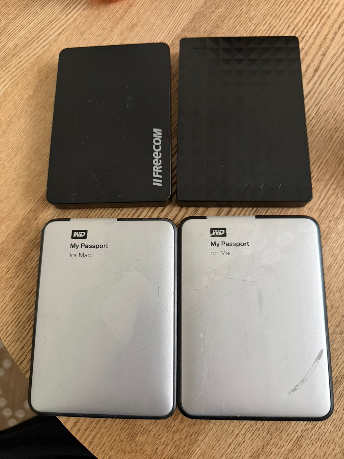 WD My Passport for Mac 2 stuks, Gebruikt, HDD, Ophalen of Verzenden, Desktop