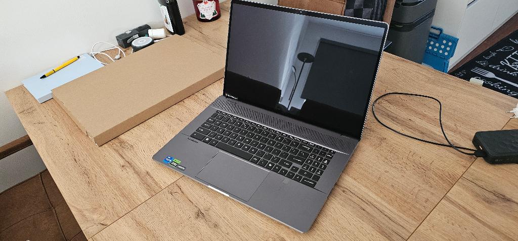 MSI Creator Z17 HX Studio| Gaming Laptop, Nieuw, Ophalen of Verzenden, Gaming, SSD