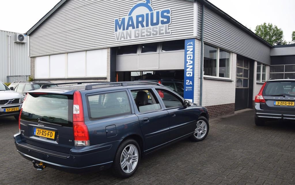 Volvo V70 2.4 automaat Lpg G3 Edition Sport 170 pk, Auto's, Zwart, Blauw, 2435 cc, 170 pk