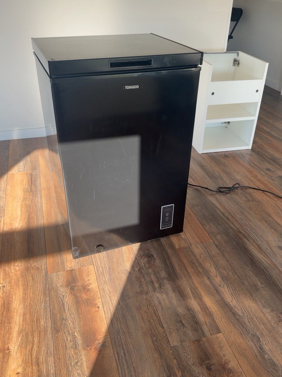 Tomado Vrieskist - Compact en Energiezuinig, Ophalen, Vrieskist, Minder dan 85 cm, Minder dan 60 cm