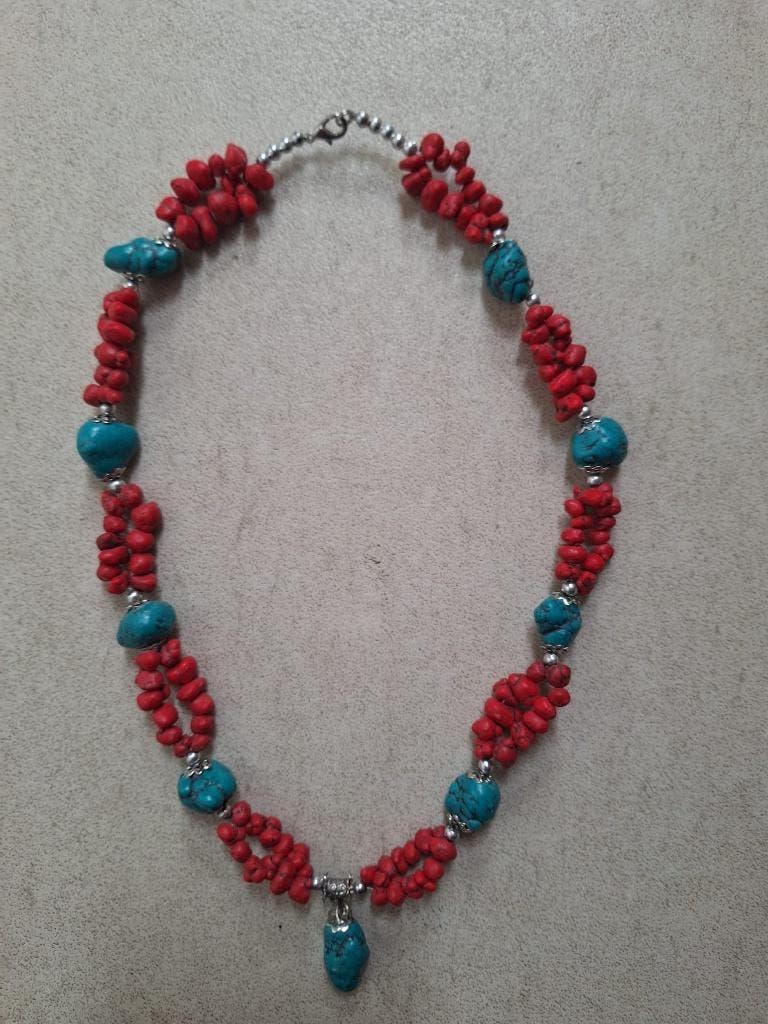 Ketting turquoise en koraal, Verzenden, Gebruikt, Blauw, Steen of Mineraal
