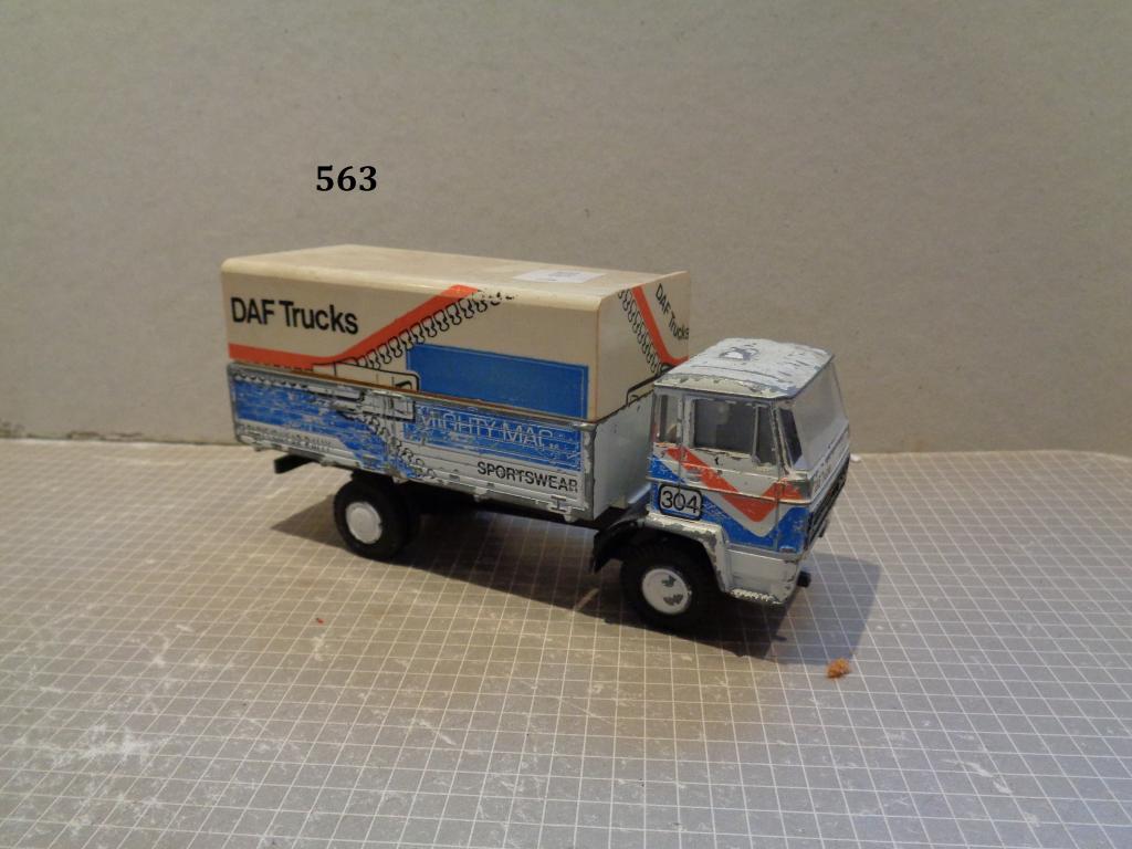 daf 2300 opknapper bakwagen, Hobby en Vrije tijd, Modelauto's | 1:50, Ophalen of Verzenden, Zo goed als nieuw, Bus of Vrachtwagen