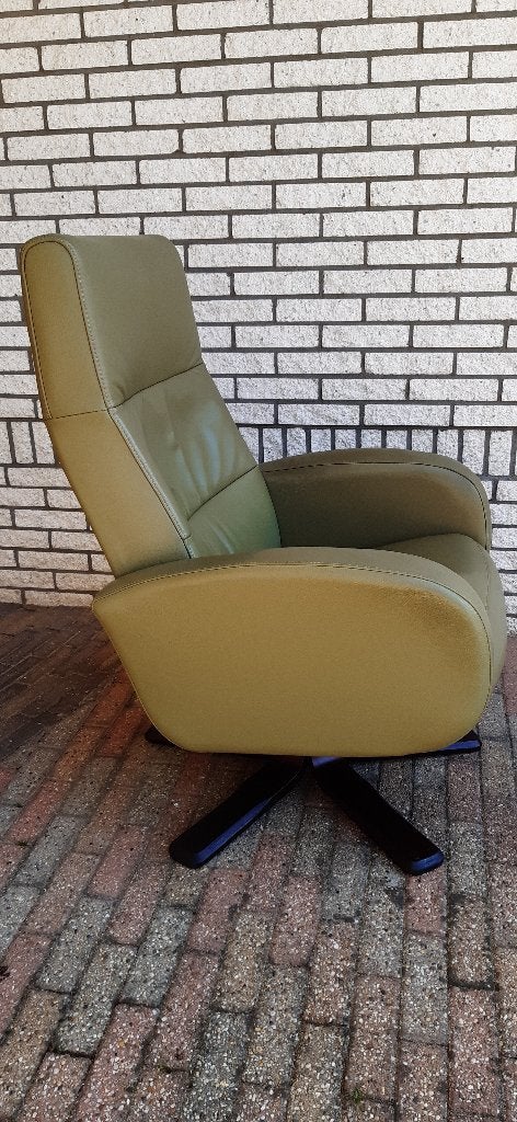 RELAX FAUTEUL DRAAIBAAR GROEN, Huis en Inrichting, Fauteuils, Ophalen, Gebruikt, Minder dan 75 cm, Leer