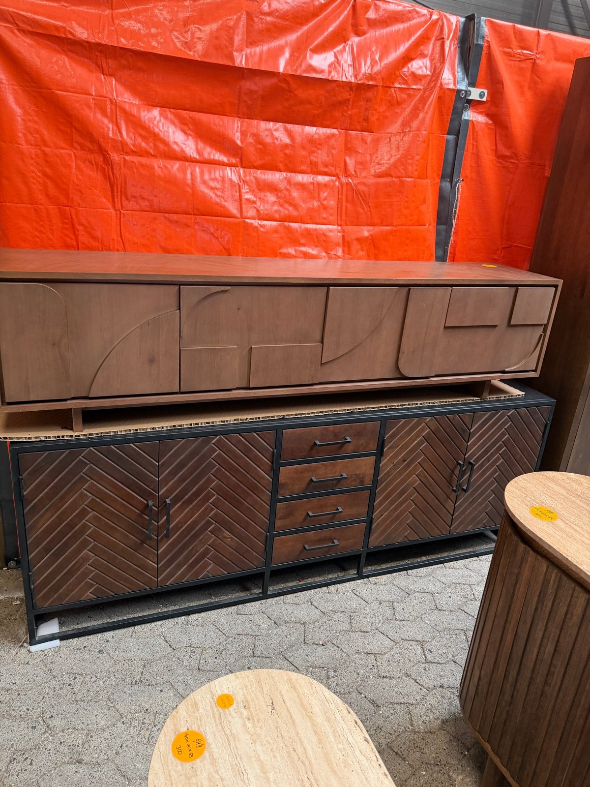 Nieuw Japandi Dressoir Metaal Donkerbruin Mangohout 210cm, Huis en Inrichting, Kasten | Dressoirs, Ophalen, Japandi, Nieuw, 200 cm of meer