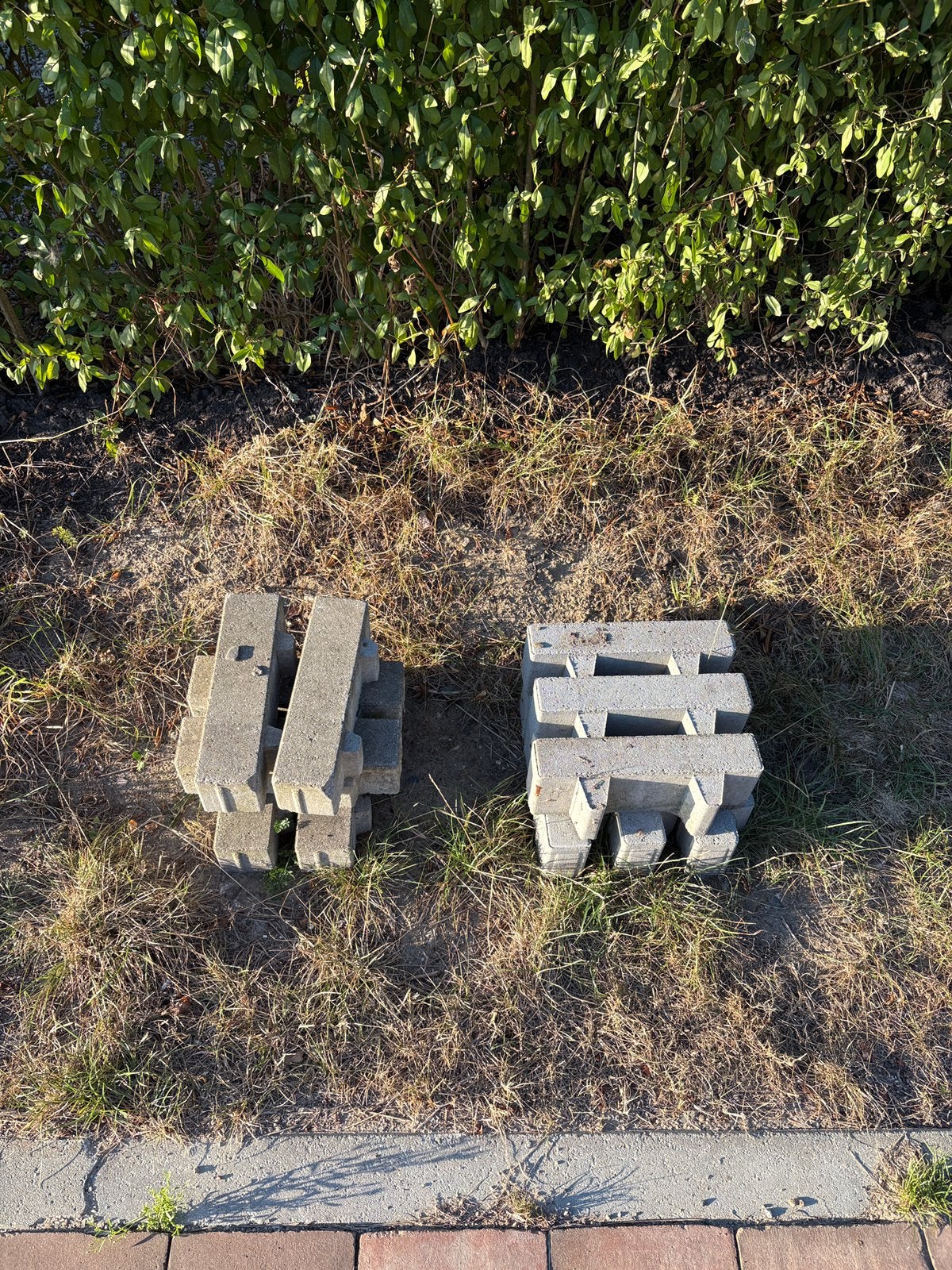 GRATIS afhalen rest partij stenen, Ophalen, Gebruikt, Klinkers, Minder dan 5 m²