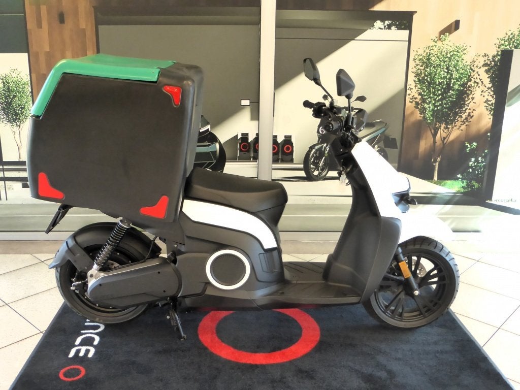 Silence Bromscooter Silence S02LS 2kWh B2B bezorgscooter, Automaat, 0 cilinders, Gebruikt, Overige carrosserieën