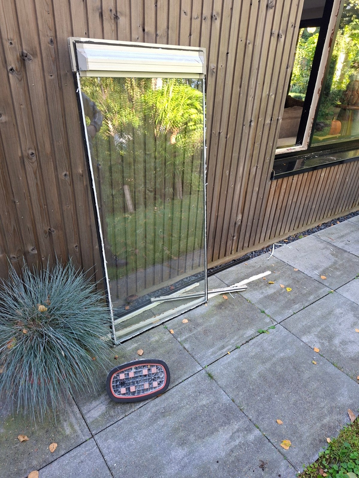 gratis: Dubbelglas raam met luchtrooster 67,6x145,8 cm, Doe-het-zelf en Verbouw, Ophalen, Gevelraam of Ruit, Gebruikt, Minder dan 80 cm