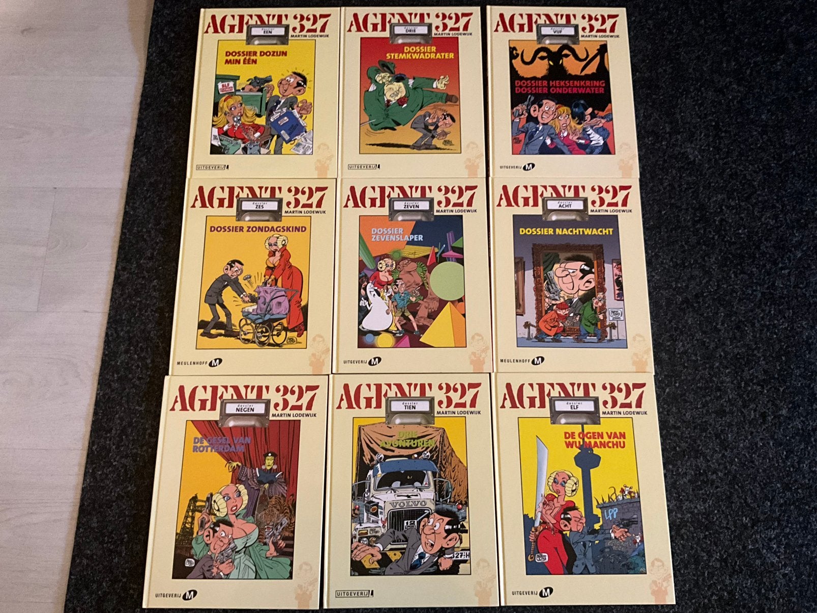 18 delen agent 327, Boeken, Meerdere stripboeken, Ophalen of Verzenden, Zo goed als nieuw