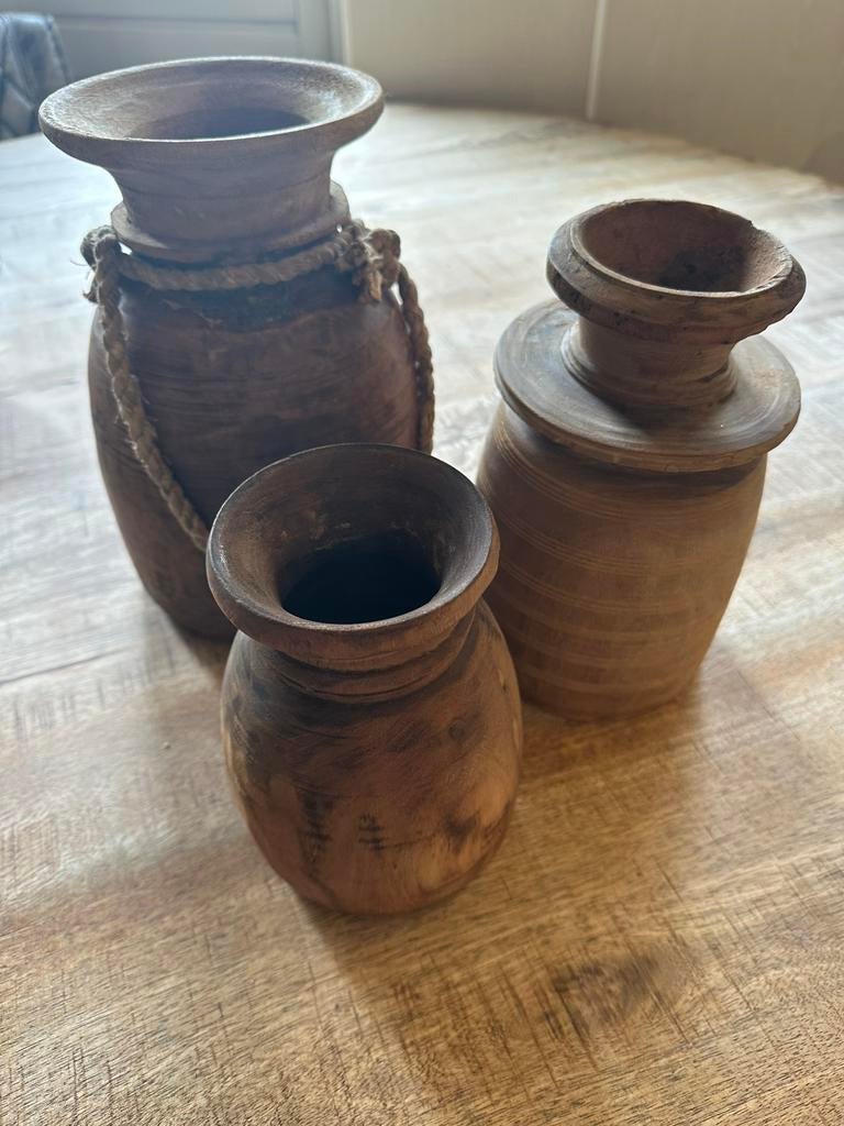 Nepalese kruik, Huis en Inrichting, Woonaccessoires | Vazen, Overige kleuren, Aardewerk of Porselein, Ophalen of Verzenden, Zo goed als nieuw