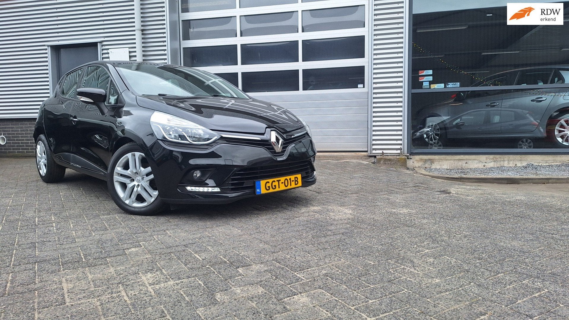 Renault CLIO 0.9 TCe Limited/Nav/Cruise/Lm/Enz/, Auto's, Renault, Voorwielaandrijving, 898 cc, Gebruikt, Zwart