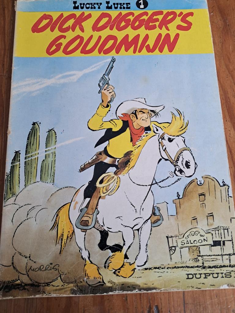 Verzameling oude Lucky Luke stripboeken, Boeken, Stripboeken, Meerdere stripboeken, Ophalen of Verzenden, Gelezen